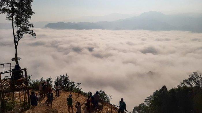 Wisata Lebak Banten, Miliki Destinasi Dengan Pemandangan Negeri Diatas Awan Yang Tak Terlupakan!