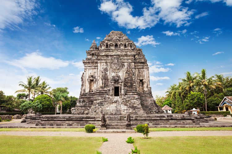 Peran Candi Kalasan sebagai Tempat Pemujaan Dewi Tara dalam Ajaran Buddha Mahayana