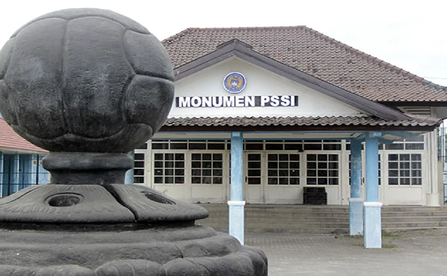 Dari Sejarah ke Simbol: Monumen PSSI Yogyakarta dan Perjalanan Sepak Bola Indonesia