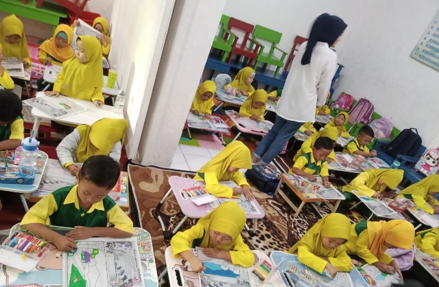 Begini Keceriaan Anak TK Aisyiyah 2 Kauman Mengikuti Lomba Mewarnai Pagar Alam Pos