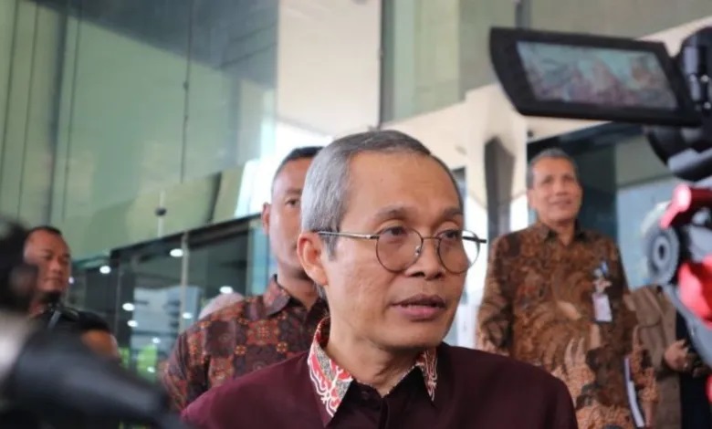  KPK Geledah Rumah Pengusaha Said Amin di Kalimantan Timur, Ini Sejumlah Barang Yang Disita!