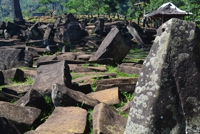 Bak Cerita Dongeng 1001 Malam, inilah Keajaiban Gunung Padang yang Miliki Situs Megalitikum 