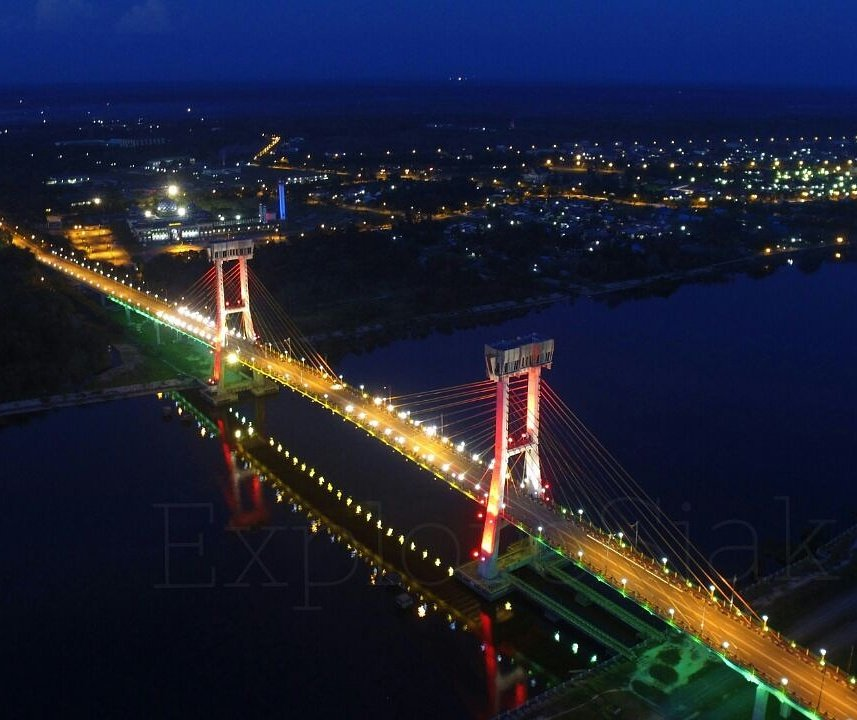 Mengenal Jembatan Tengku Agung Sultanah Latifah: Lebih dari Sekadar Jembatan