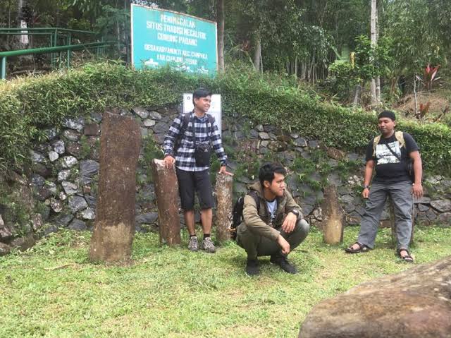 Wow Kaget, Benarkah Ini Asal-usul Batu Macan Gunung Padang? Yuk Simak Ini Penjelasanya