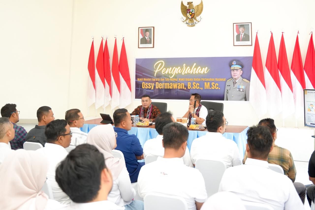 Wamen ATR/BPN Dorong Peningkatan Kualitas Layanan Pertanahan di Mempawah