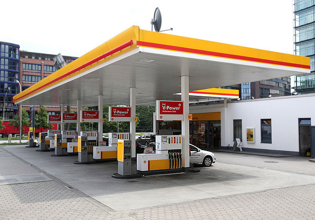 Shell Menutup 1.000 SPBU Menuju Transisi Energi, Fokus Utama pada Kendaraan Listrik