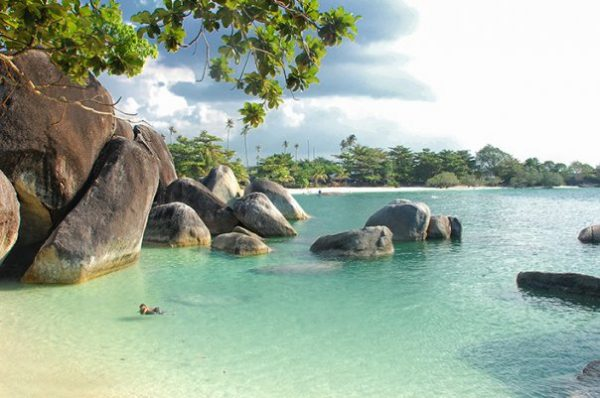 Menikmati Keindahan Pulau Belitung, 7 Tempat Wisata yang Wajib Dikunjungi!