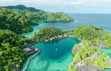 Miliki Surga Bawah Laut Yang Indah, Inilah TOP 5 Wisata Di Sulawesi Barat! 