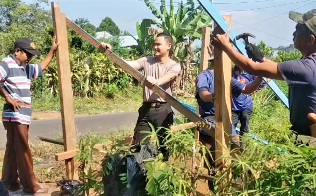 Memperketat Keamanan Lingkungan dengan Siskamling, Ini Langkah Warga Jokoh untuk Mencegah Kriminalitas!