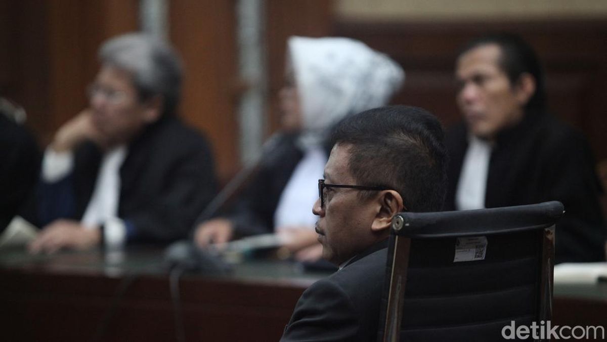 Hakim Tegaskan Kasus Hasto Tidak Melanggar Prinsip Ne Bis In Idem!