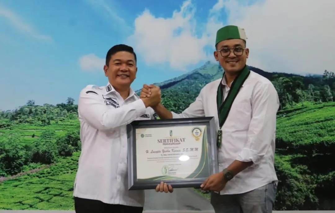  Terus Bersinergi untuk Kemajuan Pagaralam, Pj Wako Dinobatkan jadi Kepala Daerah Terinovatif