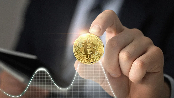 Strategi Jangka Panjang vs Jangka Pendek dalam Investasi Bitcoin