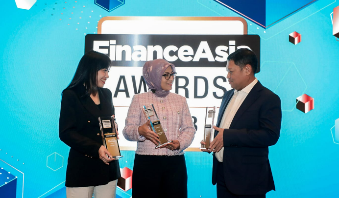 Perusahaan Terdepan di Indonesia, Bank Mandiri Menerima 10 Penghargaan Bergengsi dari FinanceAsia