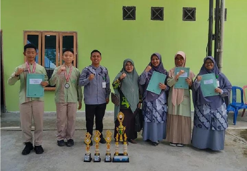 Al-Azhar YASMA Pagar Alam Juara Umum OMI 2026 Tingkat SMP/MTs