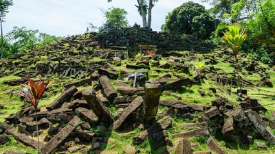 Jadi Situs Megalit Tertua yang Berusia 13.000 Tahun, Ternyata Peneliti Temukan Logam Mulia di Gunung Padang 