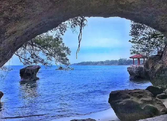 Tak Hanya Miliki Keindahan yang Eksotis, Ternyata Pantai Anyer Menyimpan Cerita Mistis yang Menyeramkan 