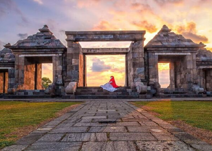 Ratu Boko: Peninggalan Sejarah yang Menakjubkan! Apakah Anda Sudah Menyaksikannya?