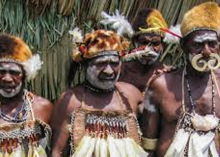 Jadi Suku Terkuat, Ini Sejarah Kekuatan Mistis 3 Suku Asli Papua