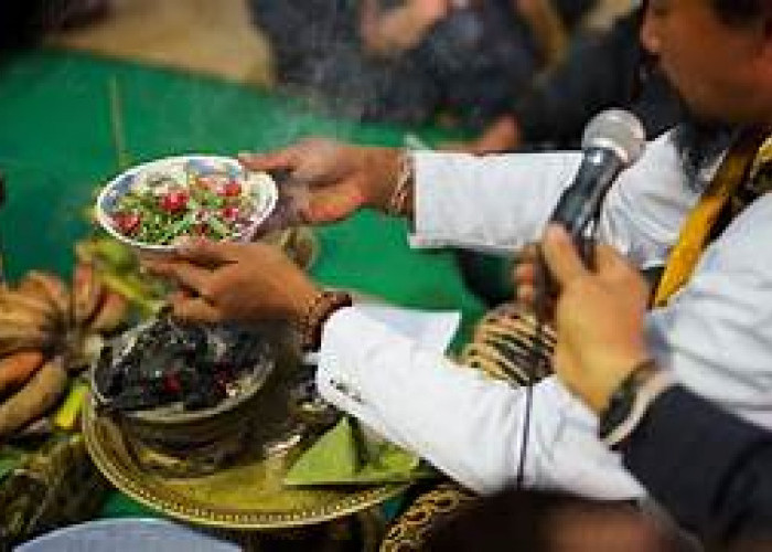 OMG, Tradisi Pernikahan 5 Suku di Indonesai Ini, Sangat Unik, Masa Iya Malam-Nya Harus Begini...