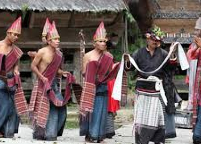 Tradisi Martumpol Suku Batak, Perayaan Pernikahan dengan Nuansa Budaya Khas