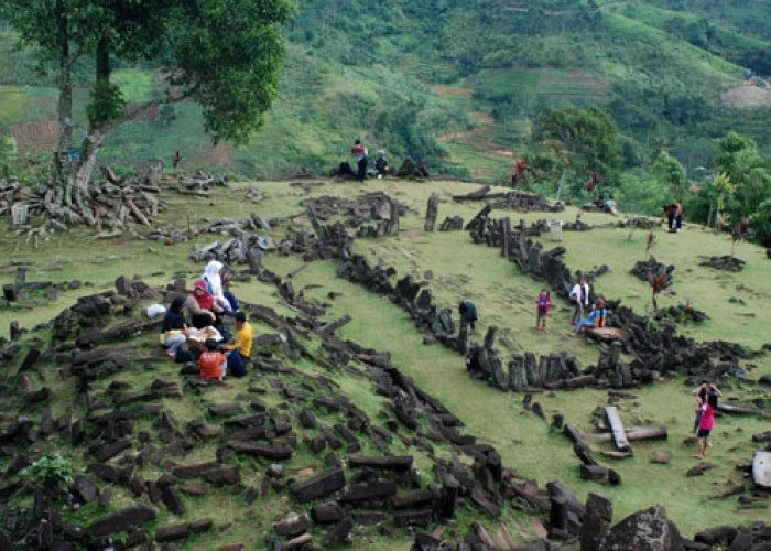 Miliki Peradaban Canggih, Peninggalan Kuno Gunung Padang Ini Menghebohkan Dunia