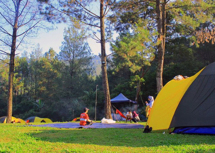 Cocok Untuk Mengisi Waktu Weekend Untuk Keluarga, Inilah Tempat Camping Paling Nyaman di Bogor!