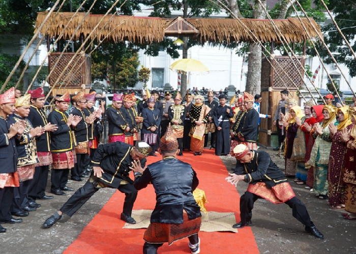 Ingin Mengenal Lebih Dalam Tentang Budaya Suku Rejang? Yuk, Temukan!