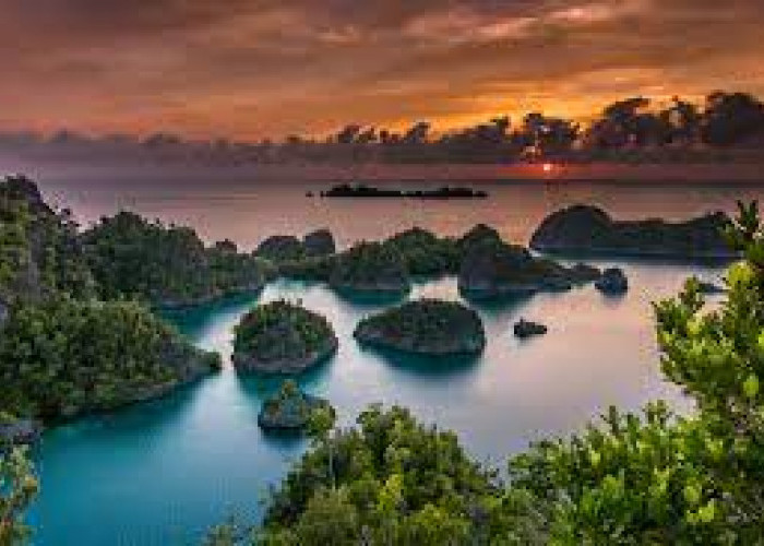 Inilah 9 Wisata di Papua Barat, Keindahan Alam dan Budaya yang Memukau, No 1 Terkenal di Dunia