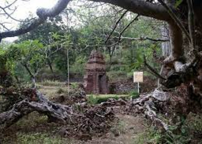 Misteri Kutukan Prabu Brawijaya di Gunung Lawu, Mengungkap Rahasia Mistis Puncak yang Dipenuhi Makam