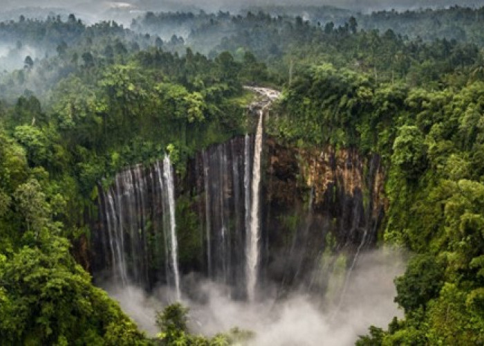 Wah! inilah 7 Air Terjun Terindah dan Tertinggi yang Ada di Indonesia 