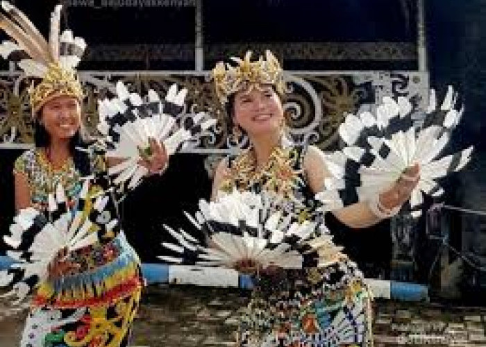 Mengungkap Filosofi di Balik Tradisi, Kecantikan dan Makna di Setiap Suku Asli Indonesia