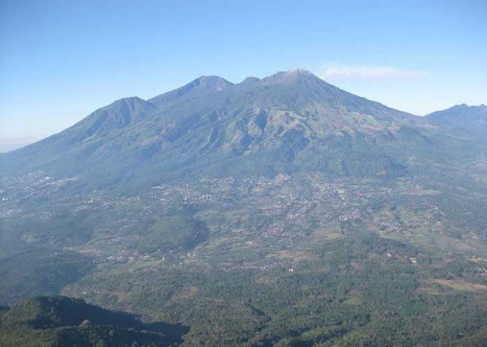 Dibalik Cantiknya Gunung Arjuno Ternyata Menyimpan Sejumlah Misteri yang Belum Terungkap!