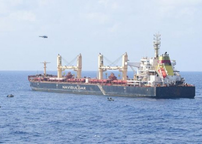 Bajak Laut Somalia Kembali Beraksi, Jalur Perdagangan Internasional di Samudera Hindia Terancam!
