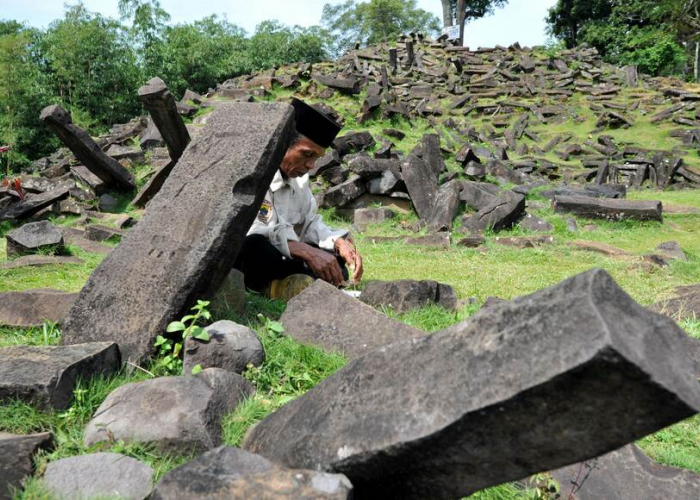 Eksplorasi Jejak Kuno, Mengupas Keunikan Situs Megalitikum Gunung Padang yang Bernilai Sejarah!