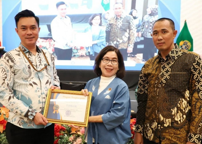 Kantor Pertanahan Kota Pagar Alam Menerima Penghargaan Capaian PBT PTSL Terintegrasi Terbaik Se-Sumatera Selat