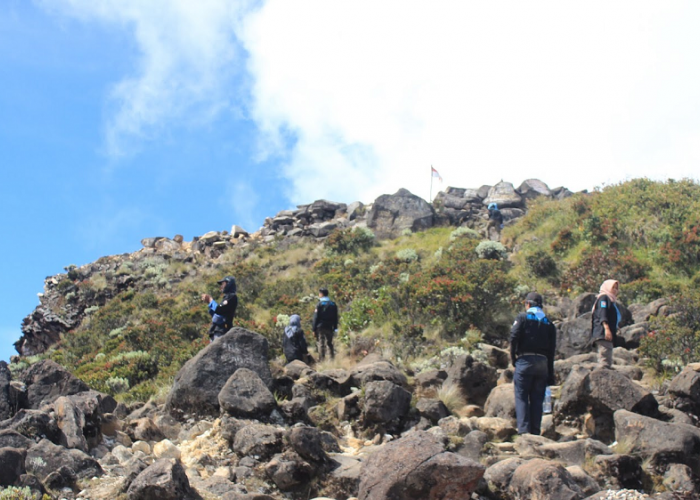 Gunung Arjuno, Tempat Pertapaan yang Dipenuhi Legenda dan Kisah Mistis Menuju Kedamaian