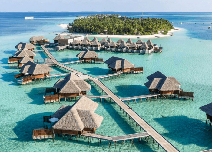 Keajaiban Pantai Maldives yang Viral di Dunia