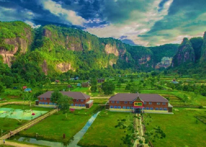 Lembah Harau, Wisata Alam di Sumatera Barat yang Menyimpan Kisah Pilu
