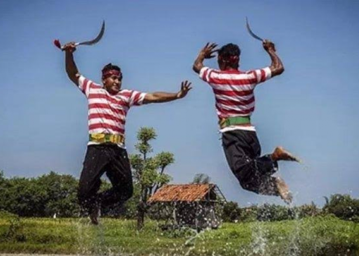 Budaya dan Kehidupan Suku Madura, Dari Karapan Sapi hingga Tradisi Keagamaan