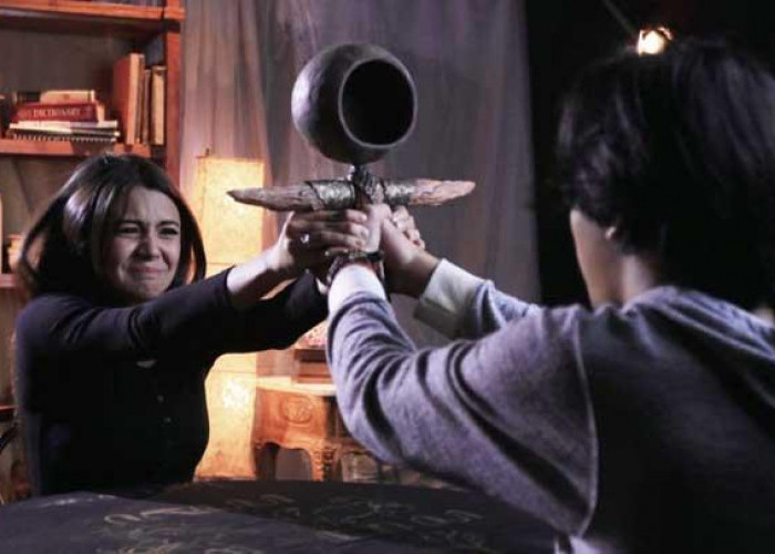 Sinopsis Jailangkung Sandekala, Film Horor yang Bikin Ingat Keluarga!