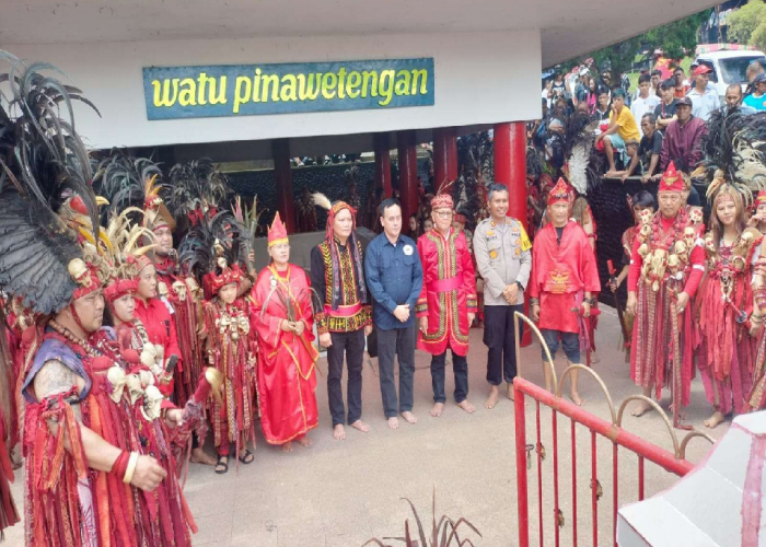 Siapa Sangka, Upacara Adat Suku Minahasa Menyimpan Cerita Sejarah yang Mengagumkan!