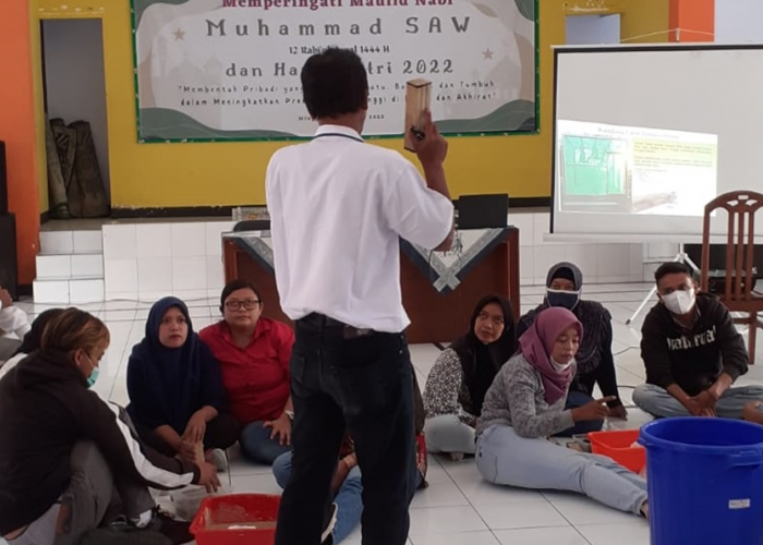 KPM PKH dan BPNT Magelang Ikuti Pelatihan Budidaya Maggot yang Diselenggarakan Kemensos