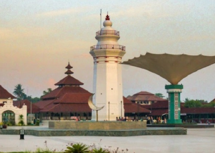 Menggali Sejarah Masjid Agung Banten: Keberadaan yang Abadi di Tengah Perubahan