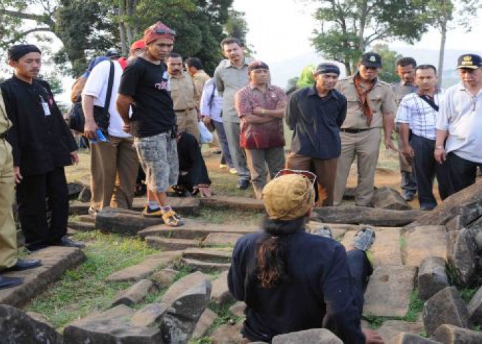 Banyak Fakta Menarik, Curi Perhatian Para Arkeolog Dunia untuk Teliti Situs Megalit Gunung Padang