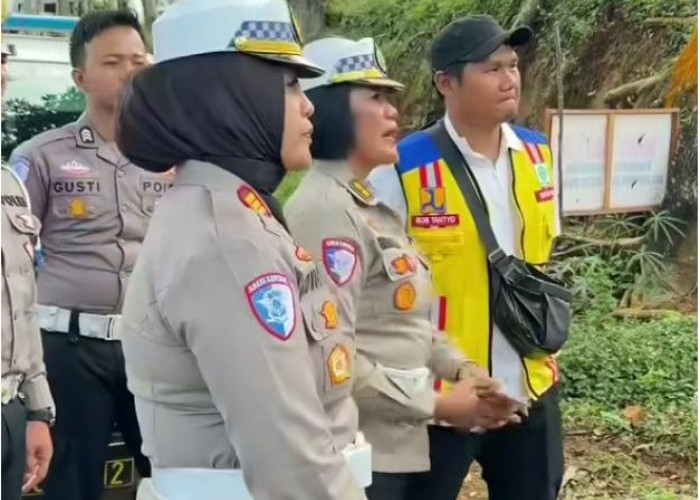 Ditlantas Polda Sumsel Tinjau Jalan Rusak di Pagar Alam