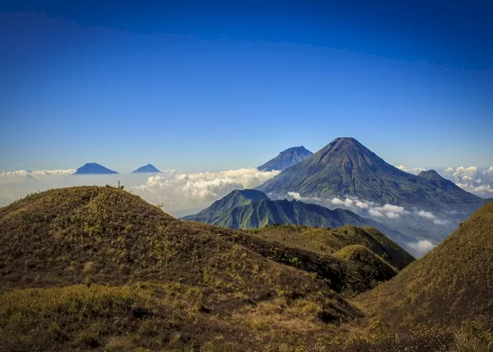 Ada Arti Mendalam, Inilah 7 Gunung yang Punya Nama Unik di Indonesia