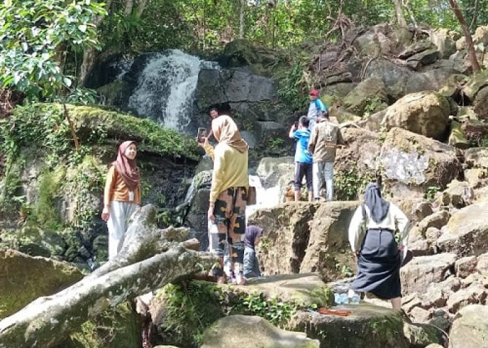 Mahasiswa UIN Raden Fatah Palembang Kunjungi Cughup Batu Beladung