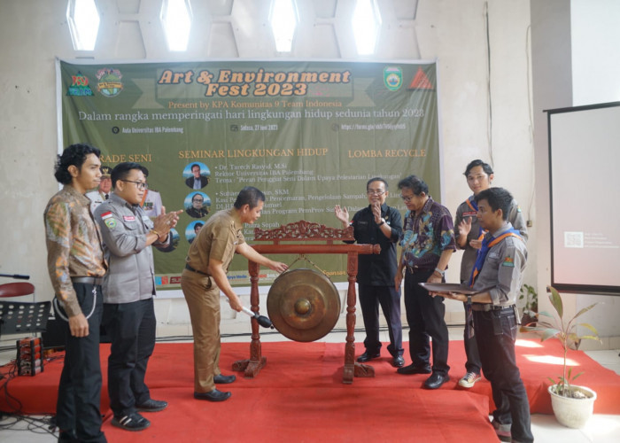 pembukan seminar 