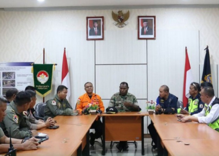Dandim Jayawijaya Pimpin Rapat Evakuasi Pesawat Jatuh di Yalimo