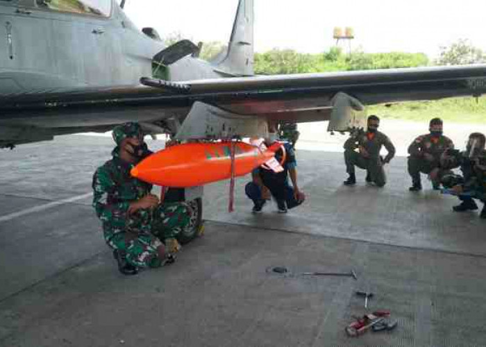 Tingkatkan Kemampuan Operasi Malam Hari, Pesawat Tempur TNI AU Gunakan Bom Latih Malam